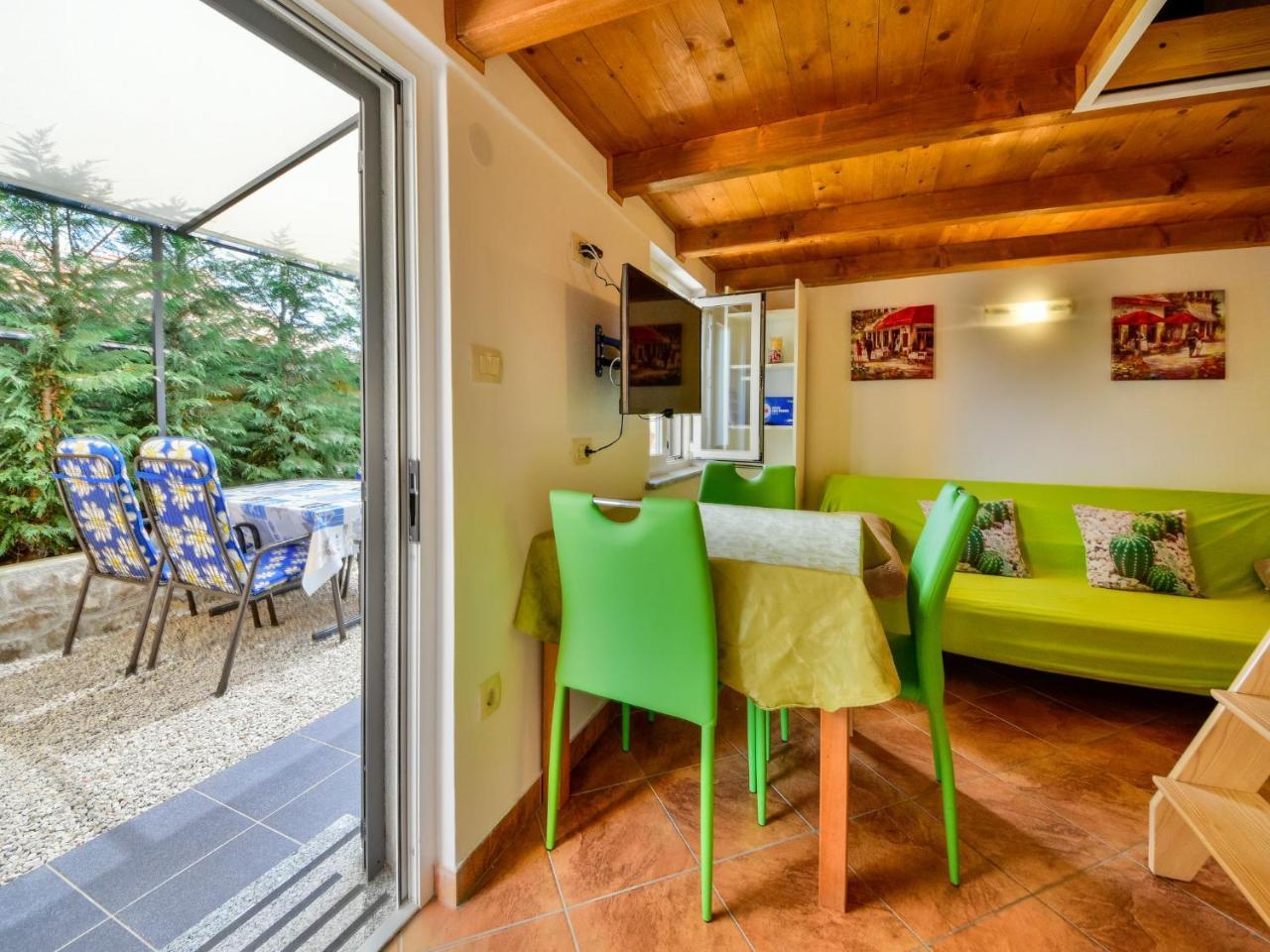 Karolina By Interhome * Opric